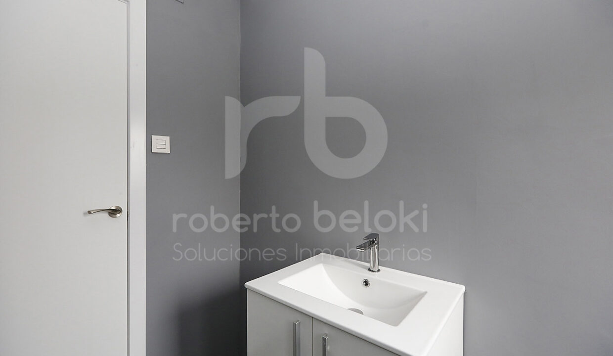 Roberto-Beloki-P2044-17-M
