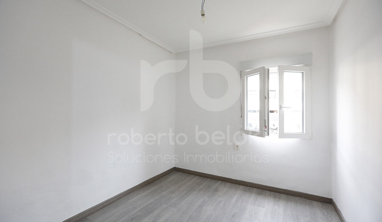 Roberto-Beloki-P2044-19-M