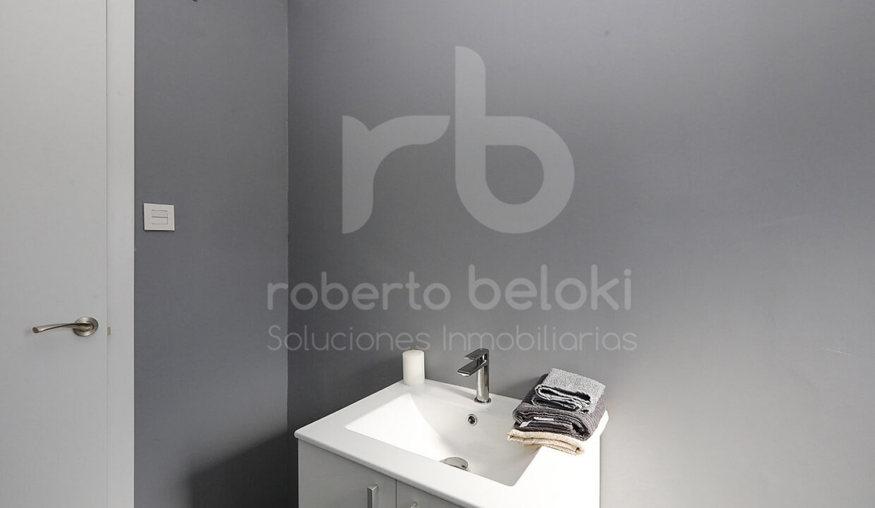 Roberto-Beloki-P2044-II-21-M