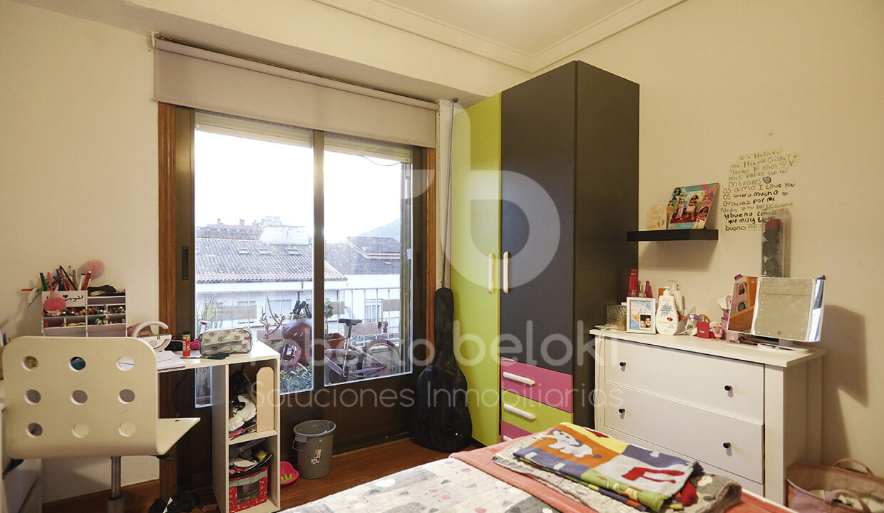 Roberto-Beloki-P2045-17-M
