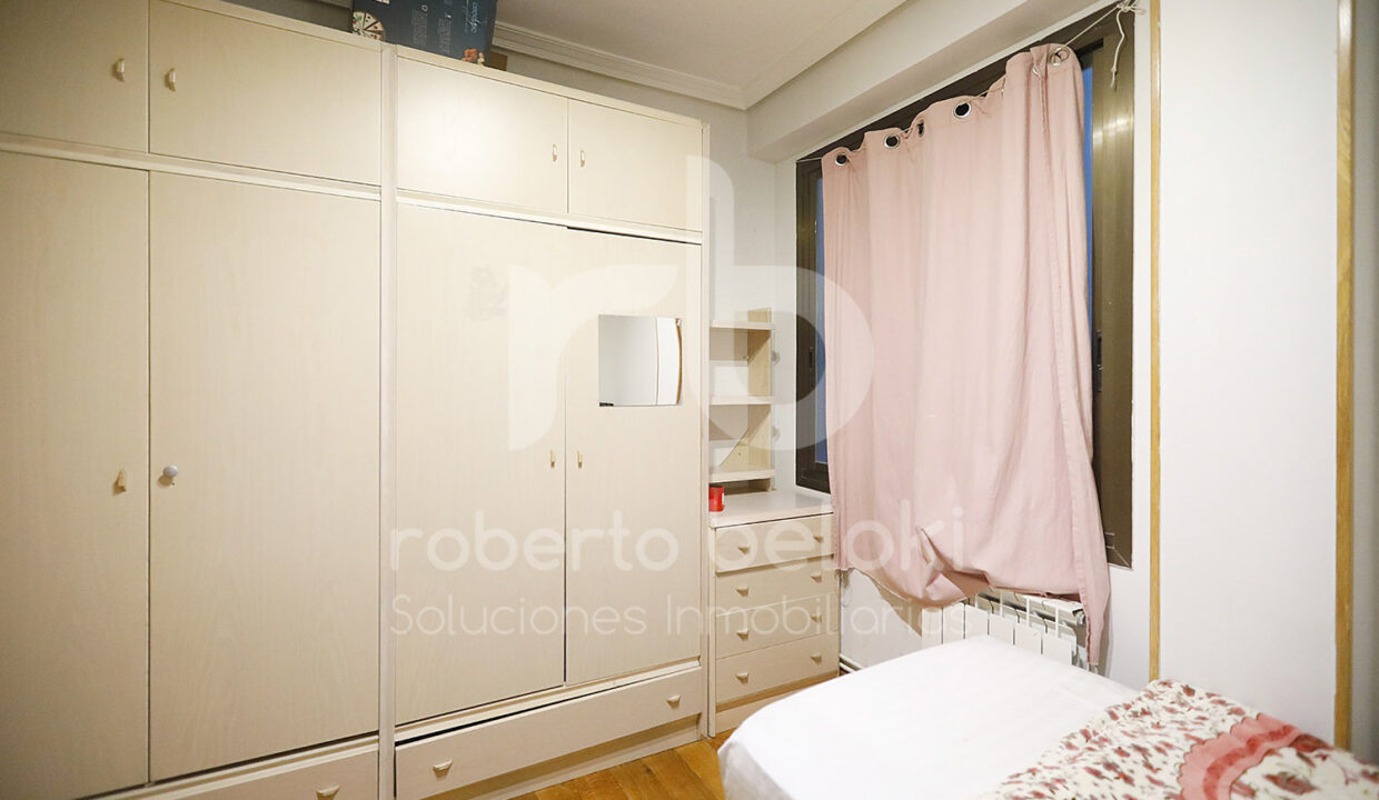 Roberto-Beloki-P2045-22-M