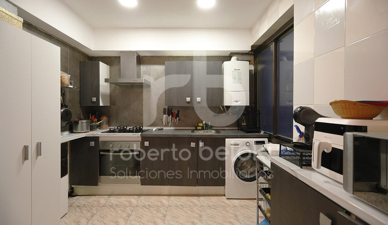 Roberto-Beloki-P2045-7-M