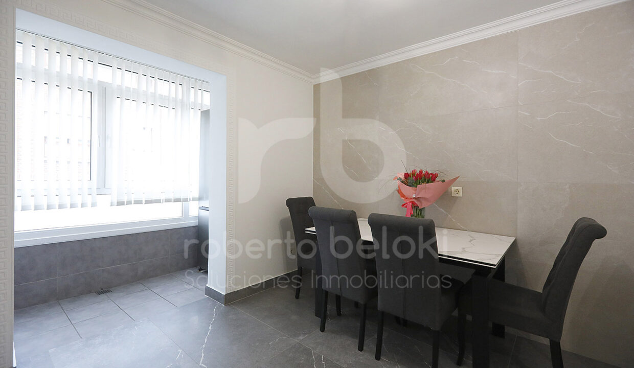 Roberto-Beloki-P2048-14M