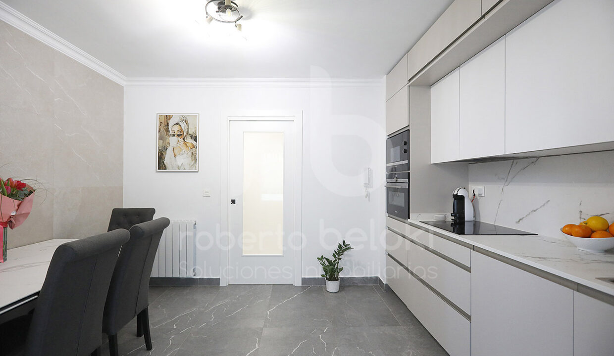 Roberto-Beloki-P2048-17M