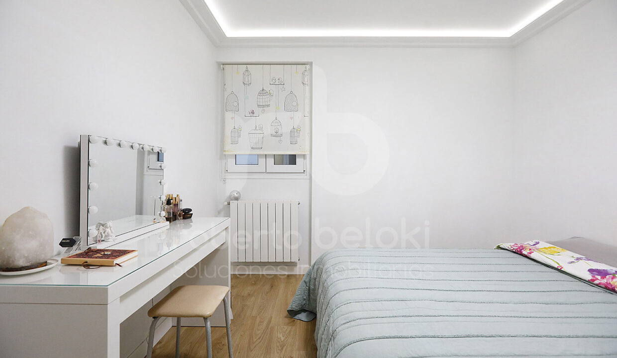 Roberto-Beloki-P2048-23M