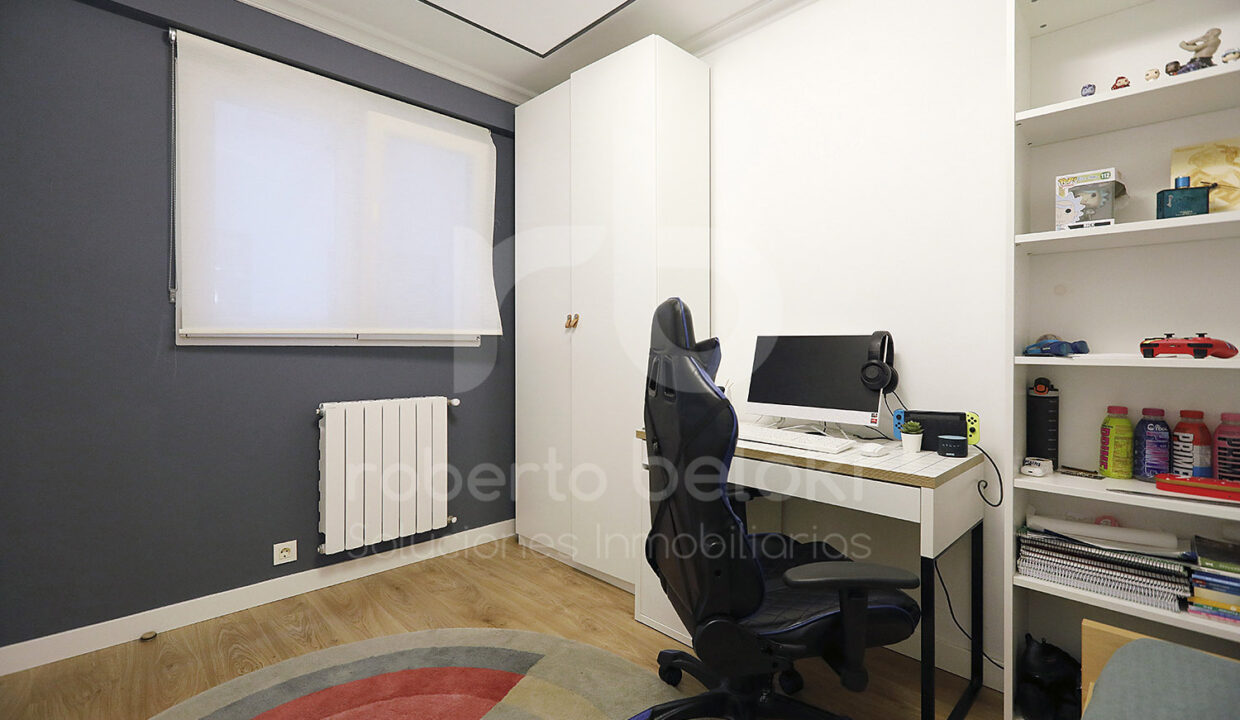Roberto-Beloki-P2048-29M