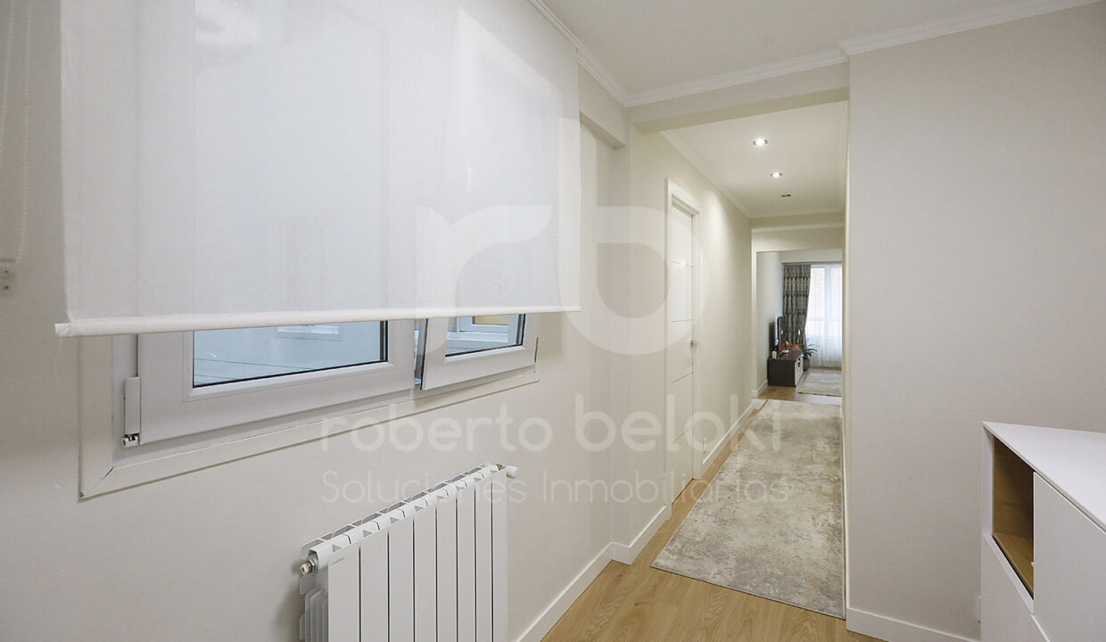 Roberto-Beloki-P2048-3M