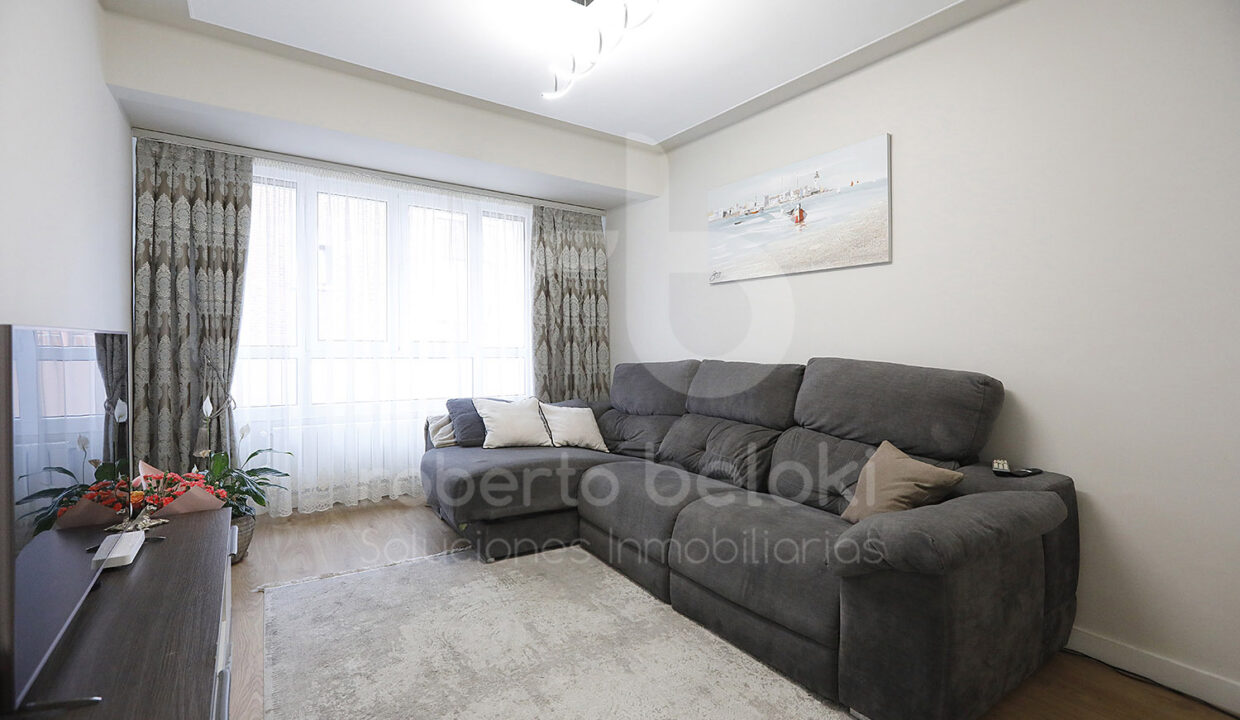 Roberto-Beloki-P2048-5M
