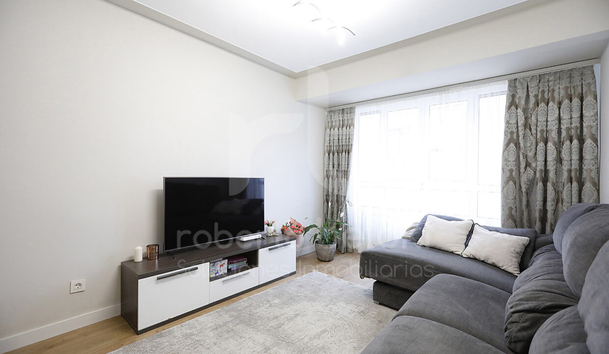 Roberto-Beloki-P2048-6M