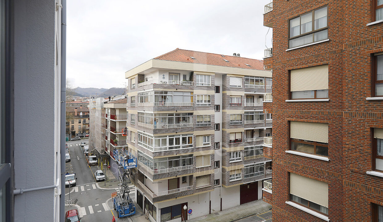 Roberto-Beloki-P2048-8M