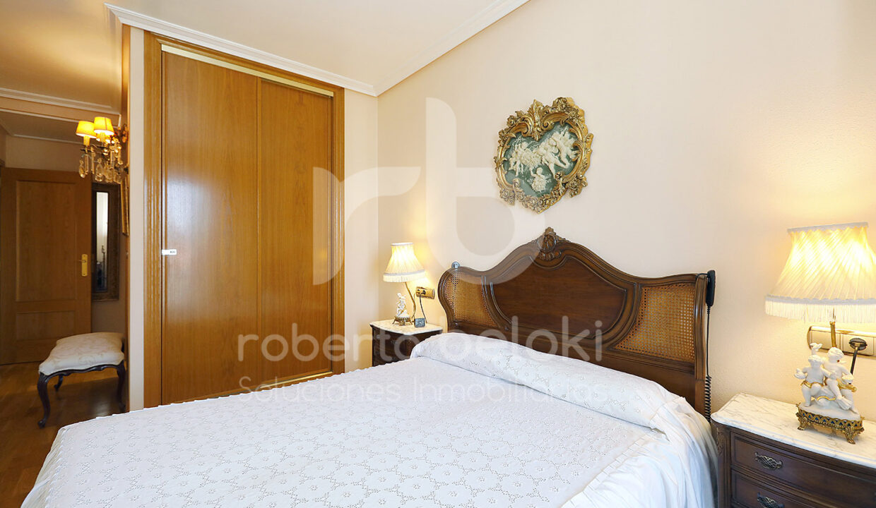 Roberto-Beloki-P2051-19-M
