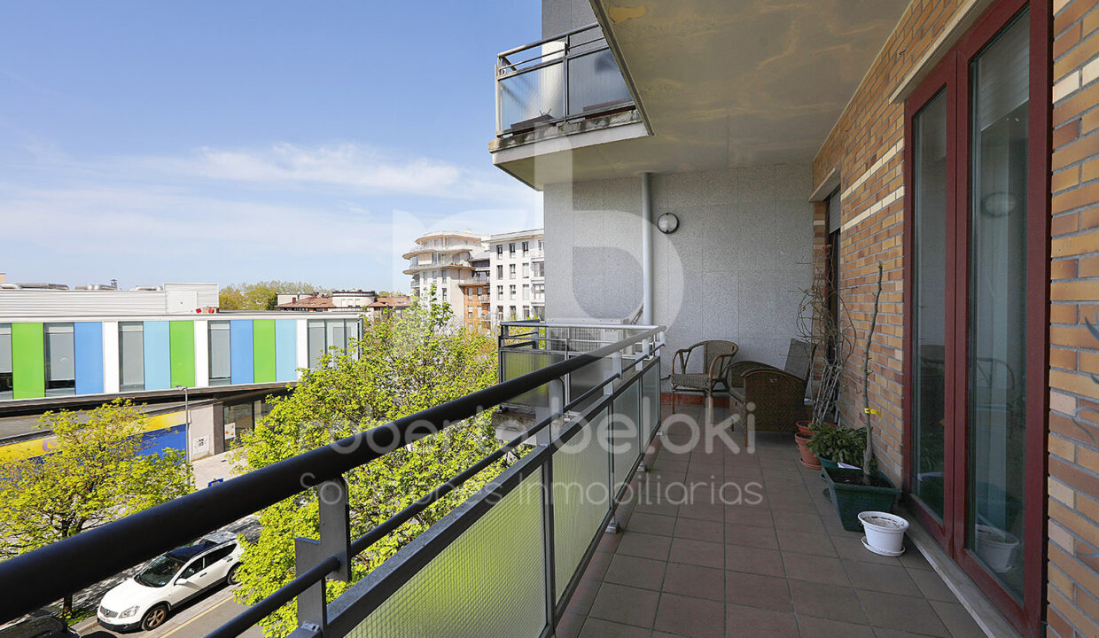 Roberto-Beloki-P2051-23-M