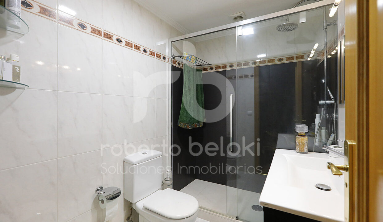 Roberto-Beloki-P2051-31-M