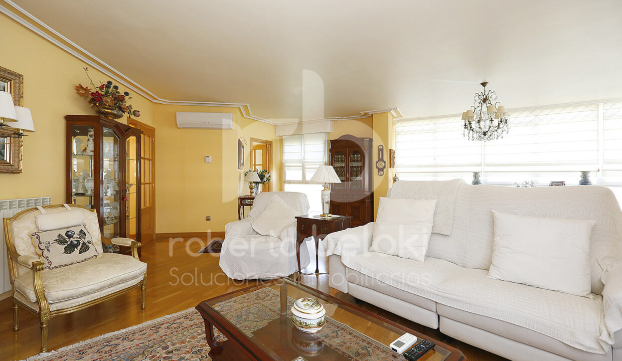 Roberto-Beloki-P2051-9-M
