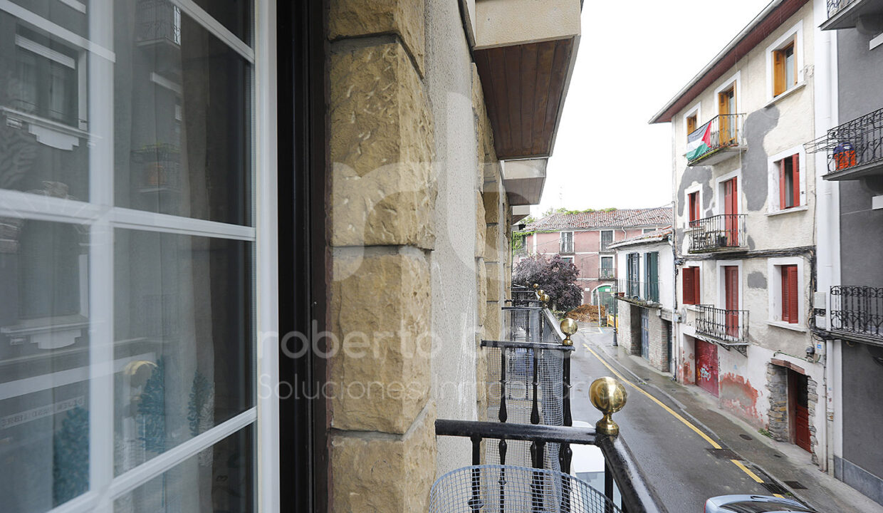 roberto-Beloki-P2055-26-M