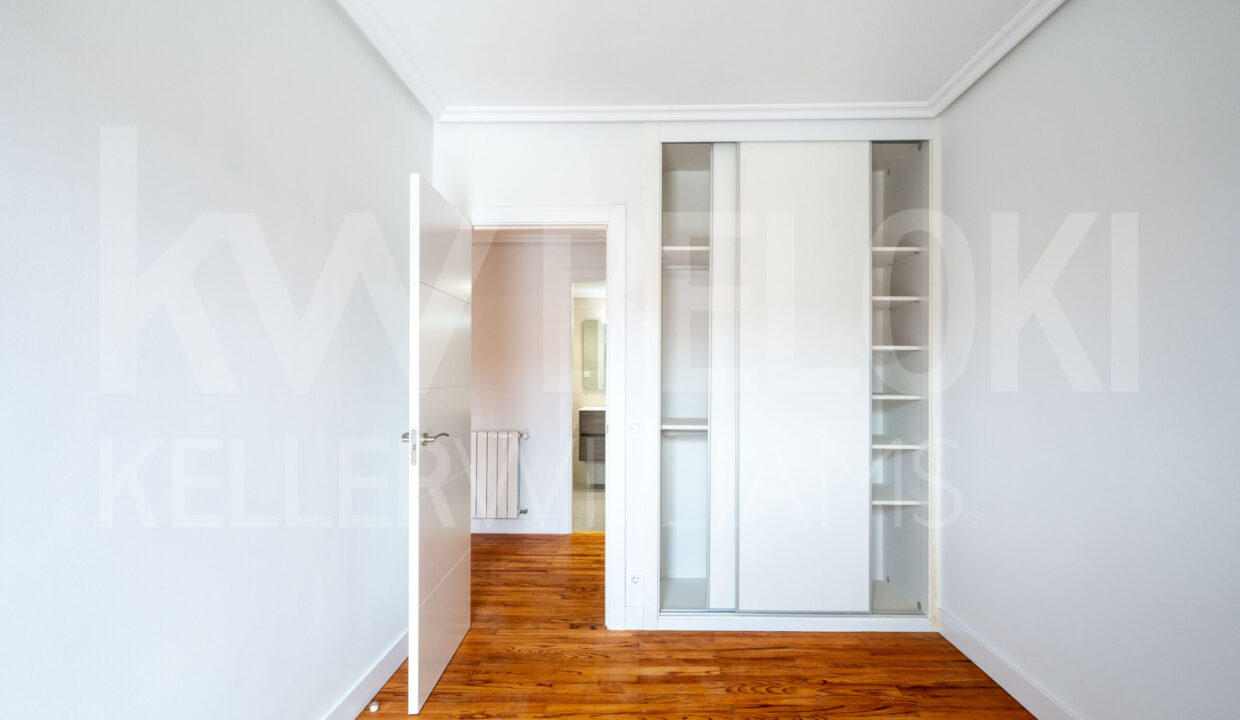Roberto-Beloki-DP1712-17-scaled