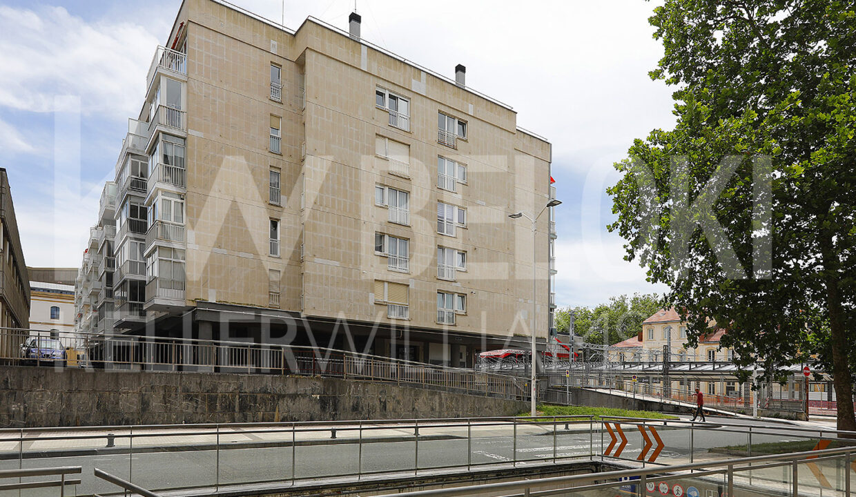 Roberto-Beloki-DP1803-1-M