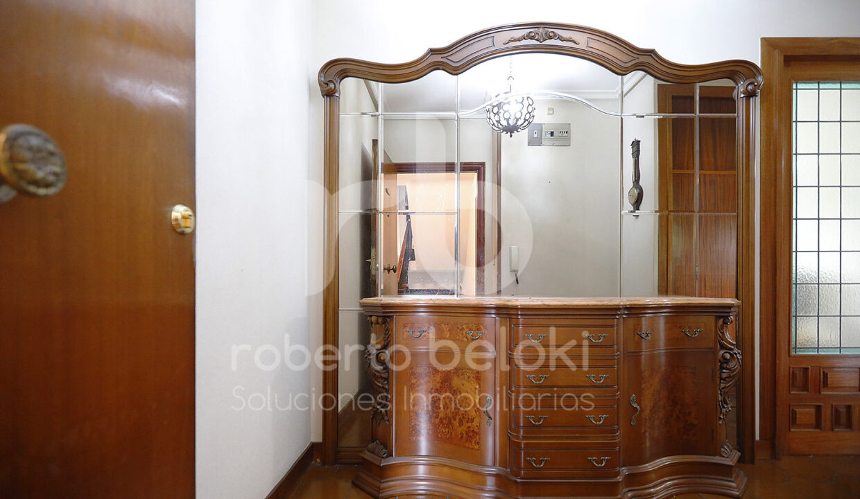 Roberto-Beloki-P2057-1-M