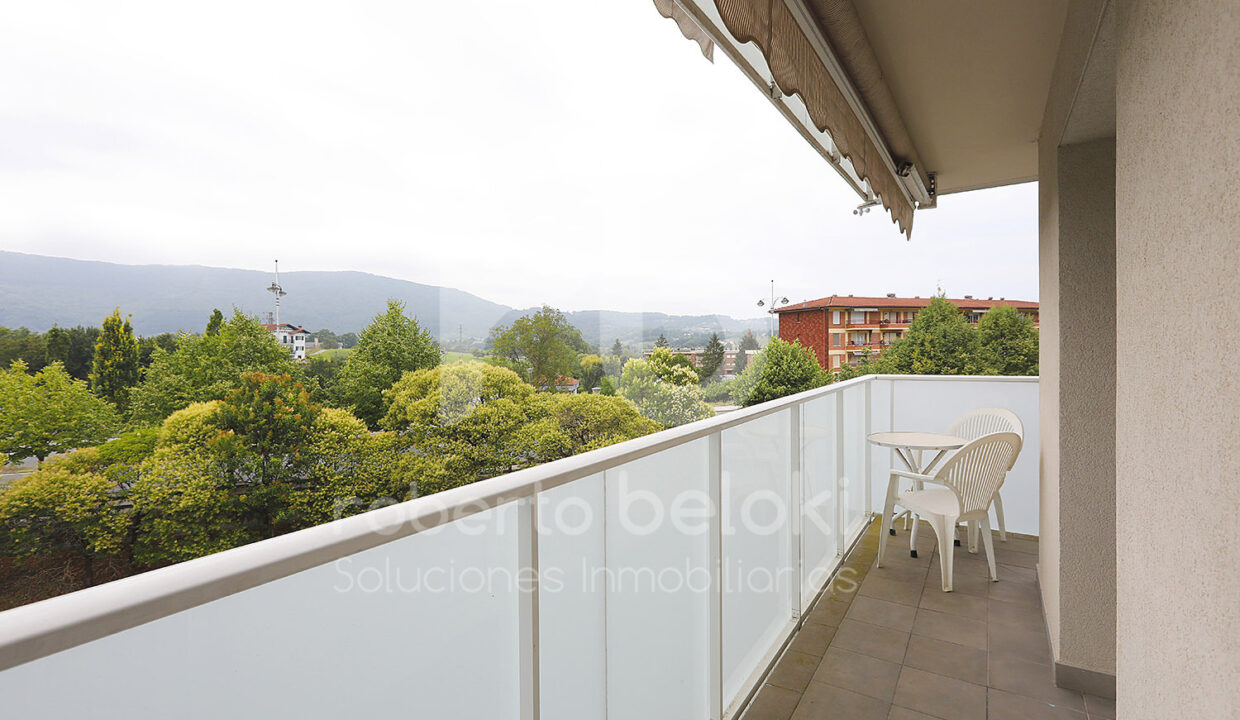 Roberto-Beloki-P2057-15-M