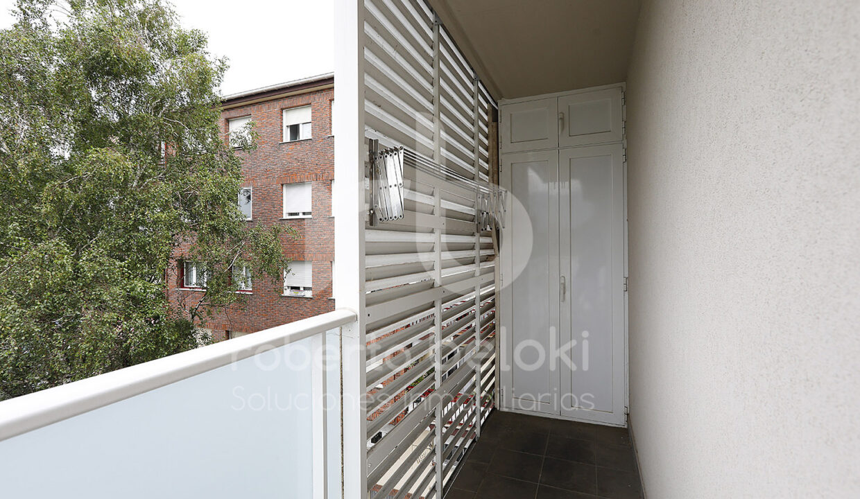 Roberto-Beloki-P2057-18-M