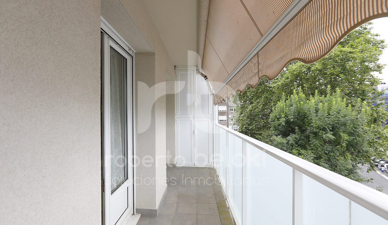 Roberto-Beloki-P2057-20-M