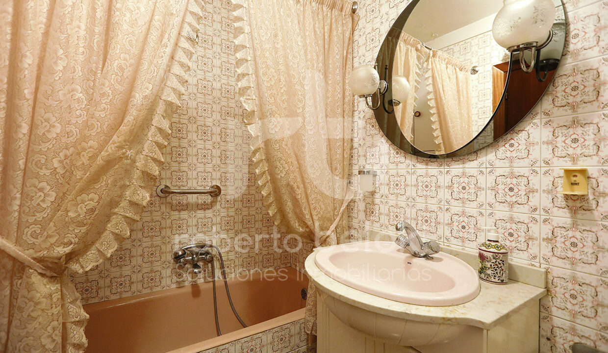 Roberto-Beloki-P2057-30-M