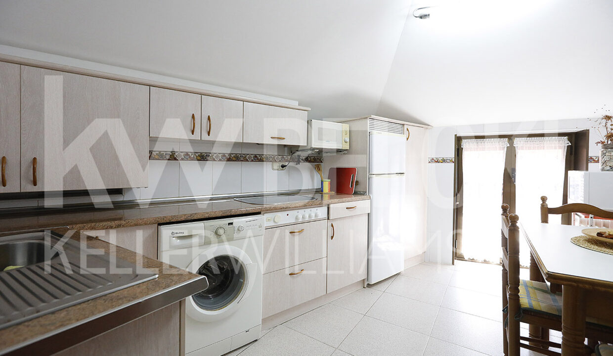Beloki-PP1704-8-M