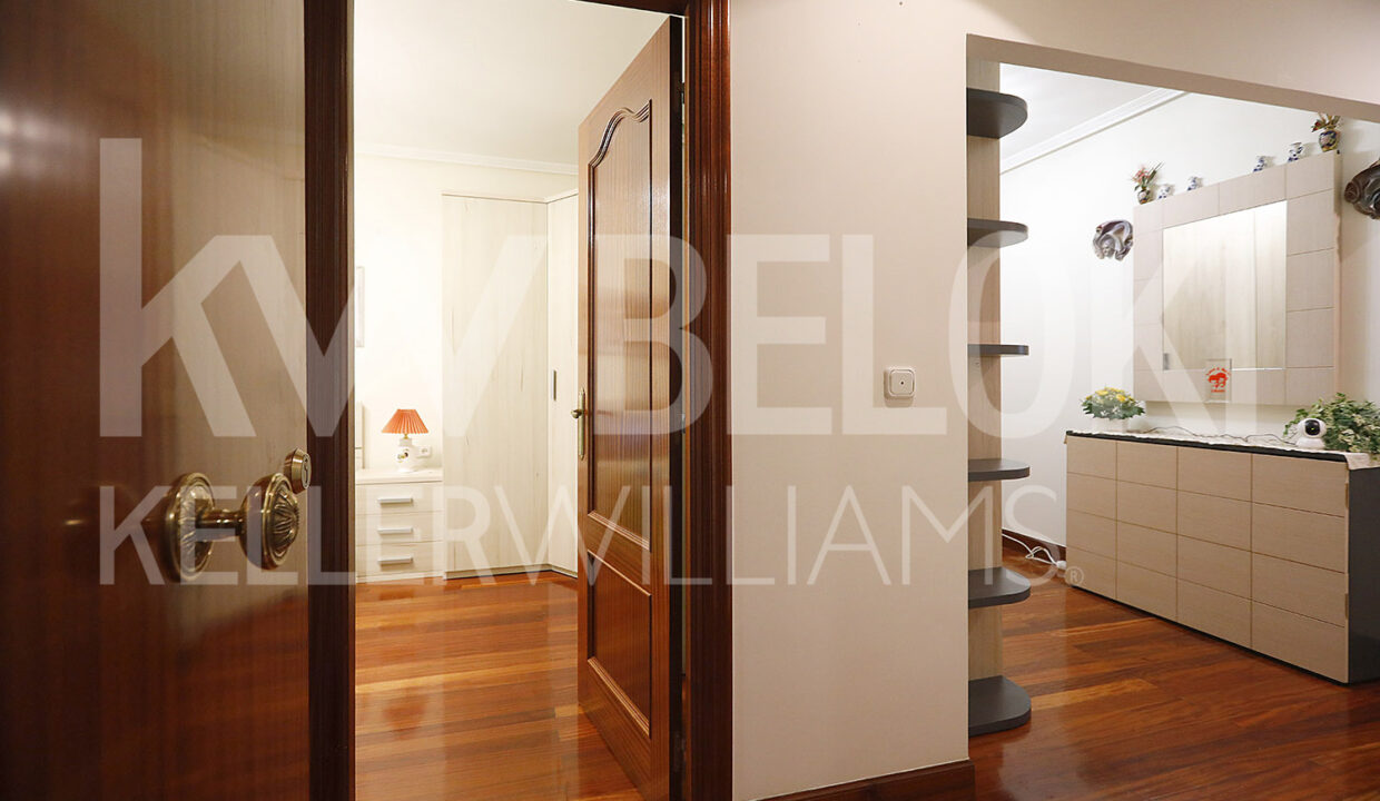 ROBERTO-BELOKI-DP1808-1-M
