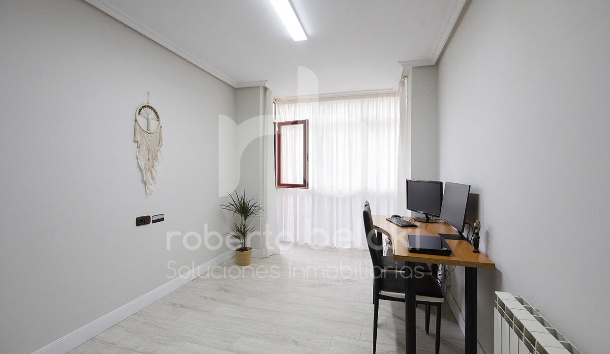 Roberto-Beloki-MP2012-17-M