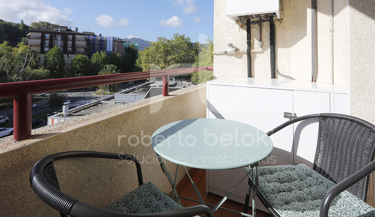 Roberto-Beloki-P2059-15-M