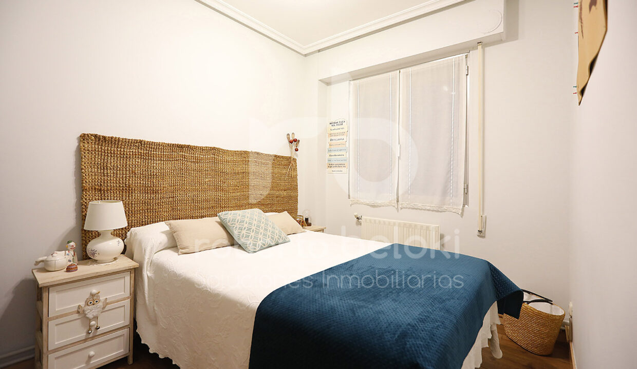 Roberto-Beloki-P2059-25-M