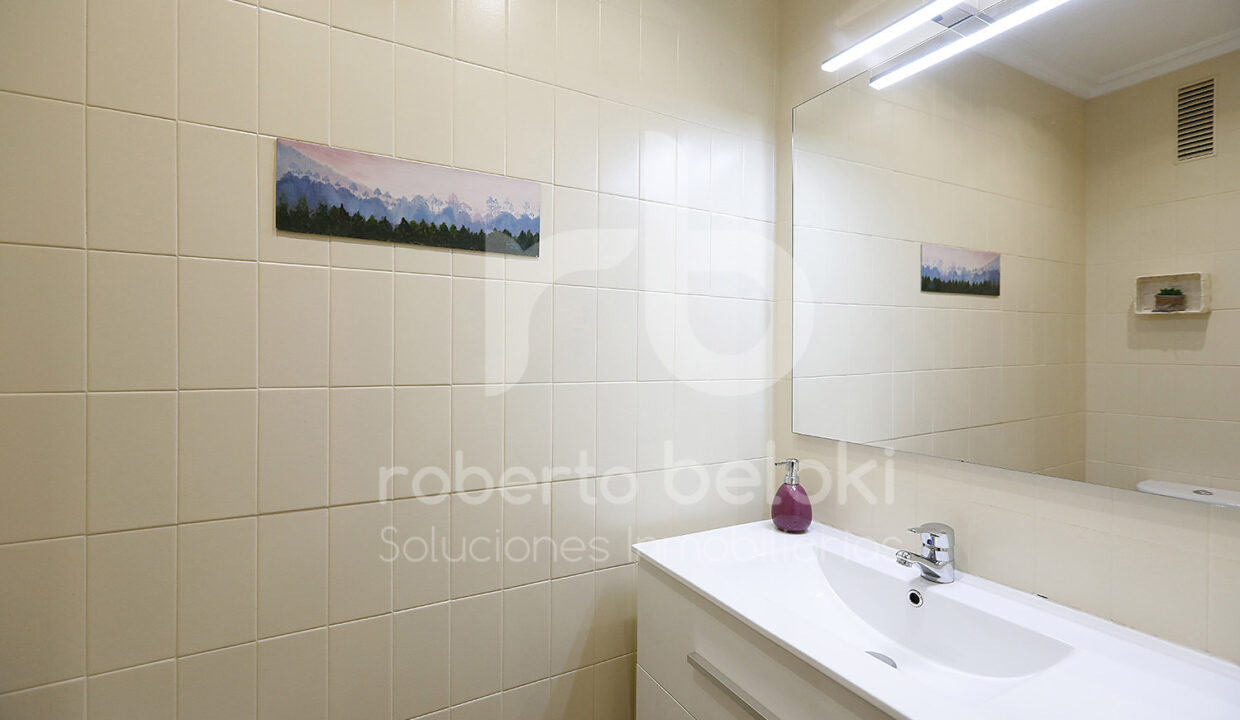 Roberto-Beloki-P2059-28-M