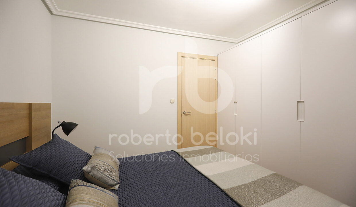 Roberto-Beloki-P2059-32-M