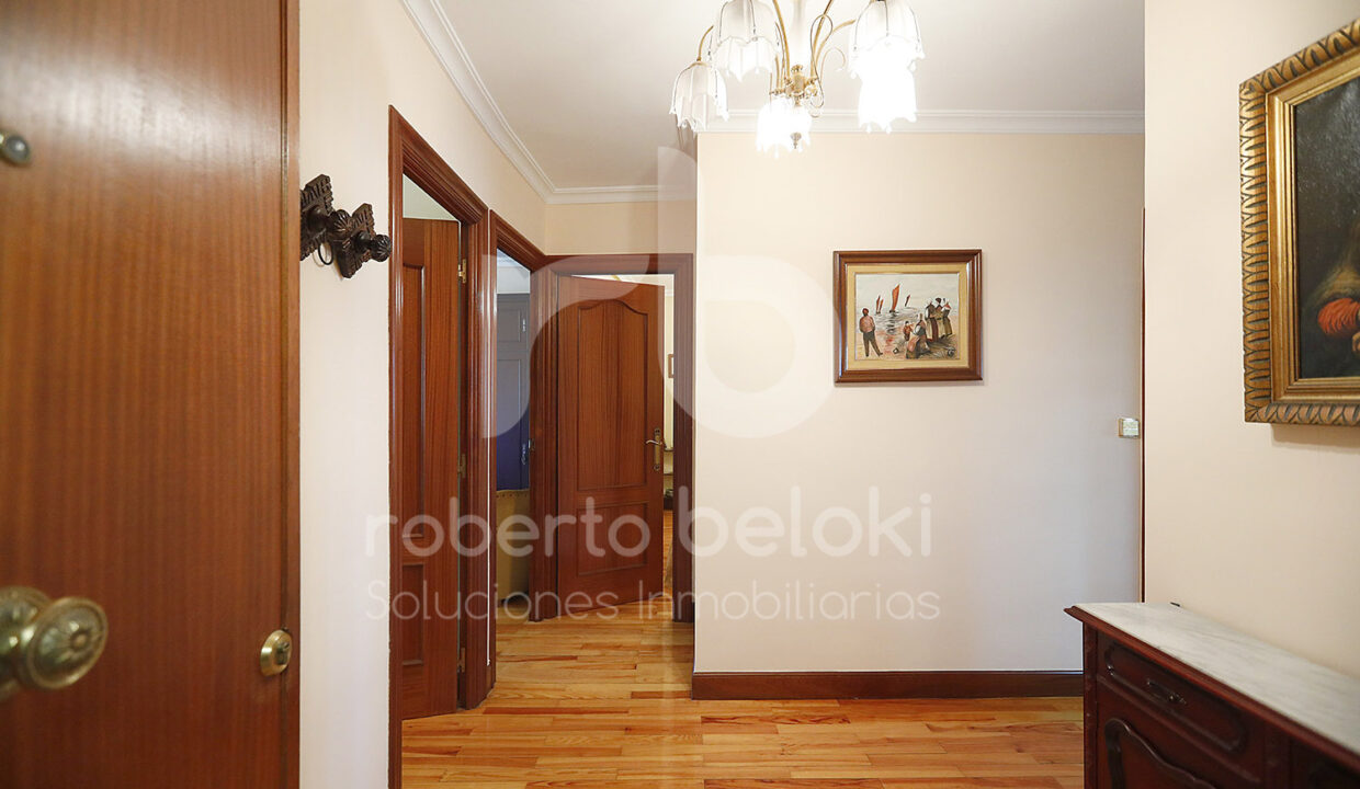 Roberto-Beloki-P2060-1-M