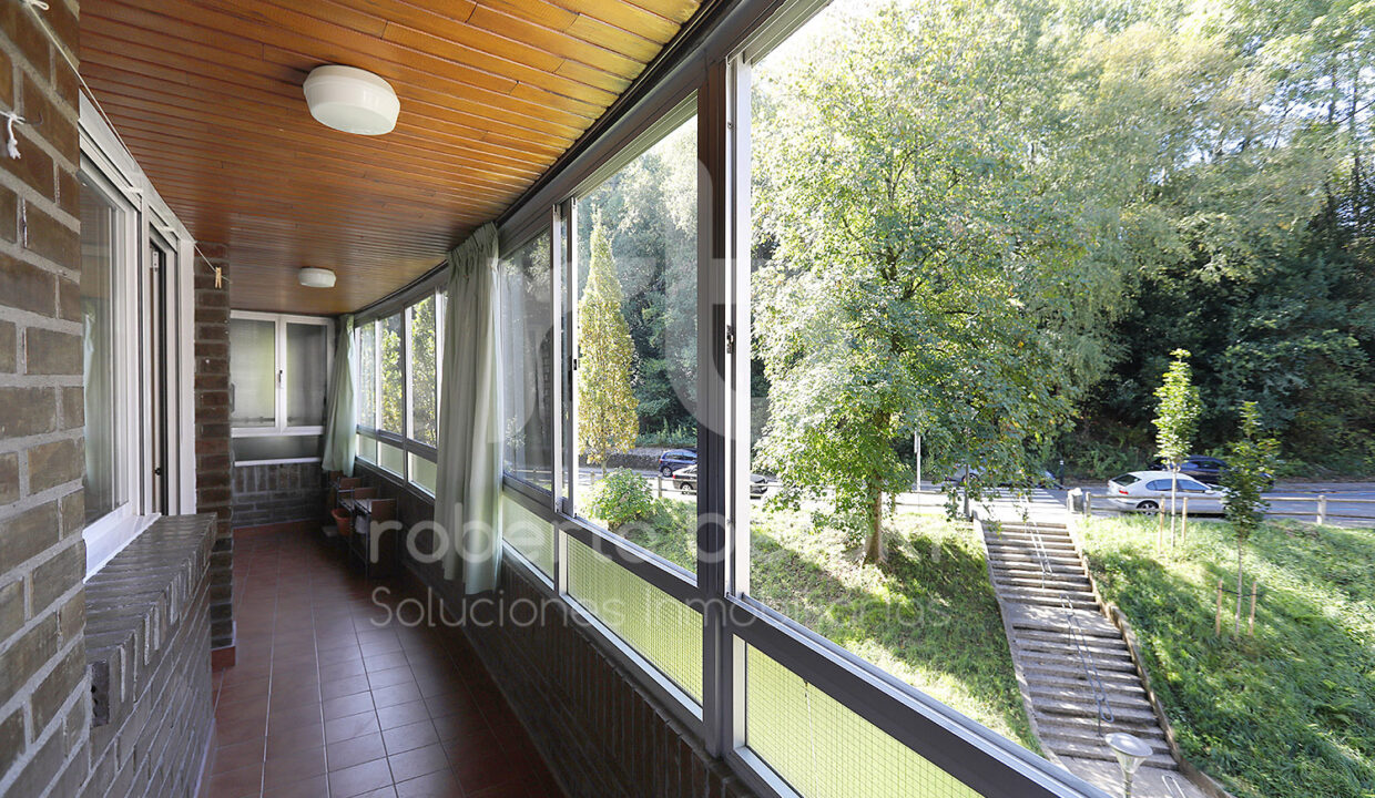 Roberto-Beloki-P2060-22-M