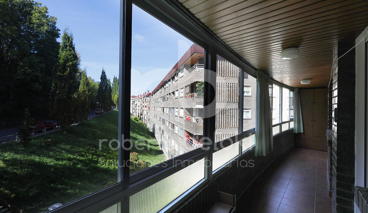 Roberto-Beloki-P2060-24-M