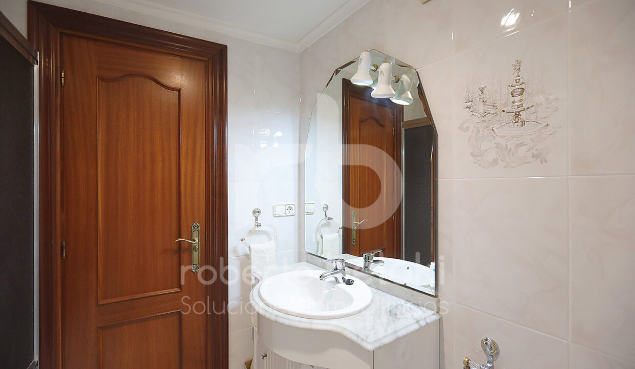 Roberto-Beloki-P2060-31-M
