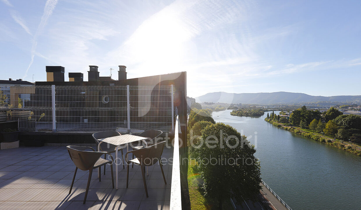 Roberto-Beloki-P2061-42-M