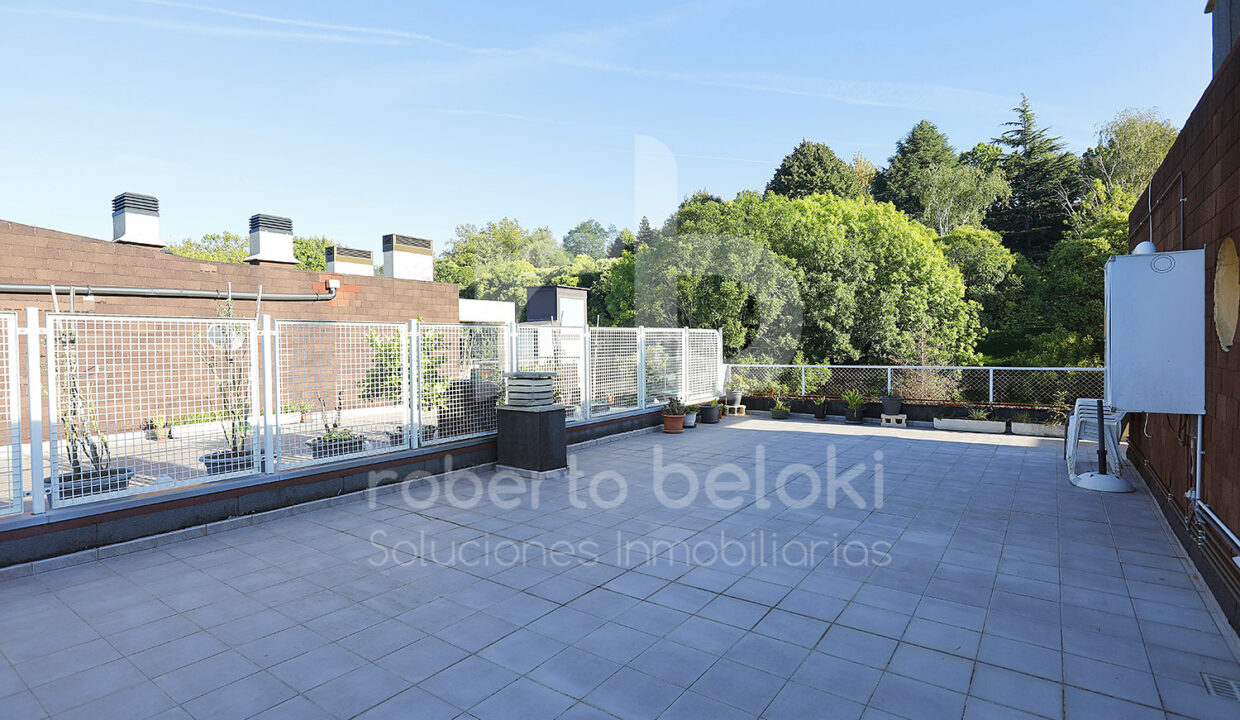 Roberto-Beloki-P2061-46-M